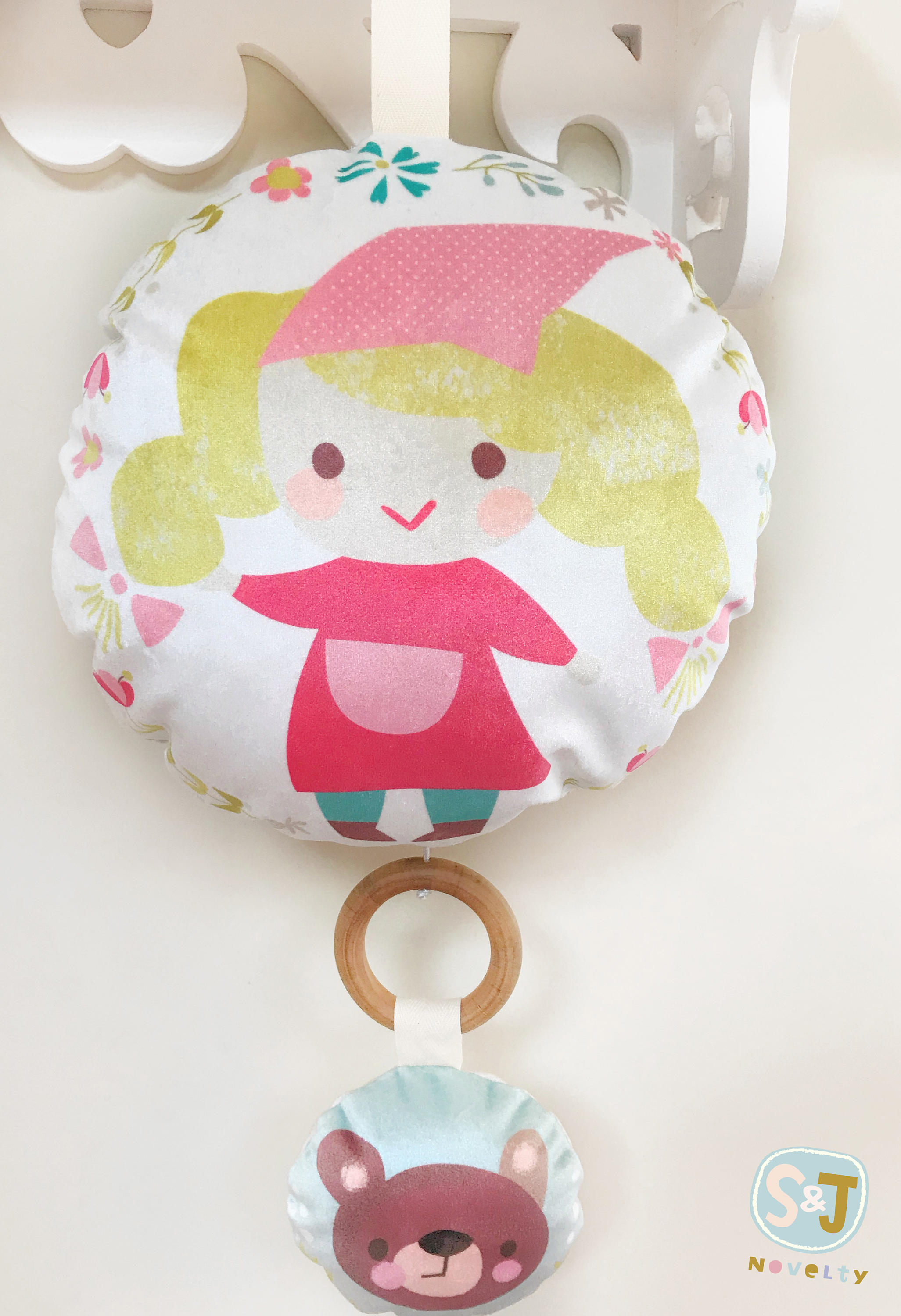 Goldilocks Pull String Music Box S & J Novelty